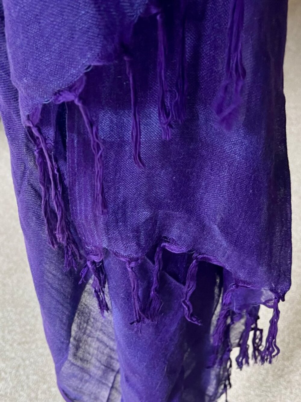 {Vintage} LOVE QUOTES Women’s Fringed Dark Purple Solid Color Scarf, O/S